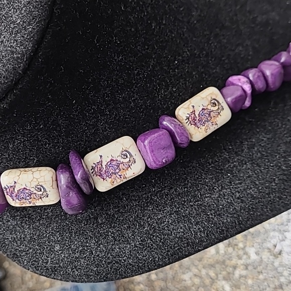 23 inch hand crafted necklace - Picture 2 of 4